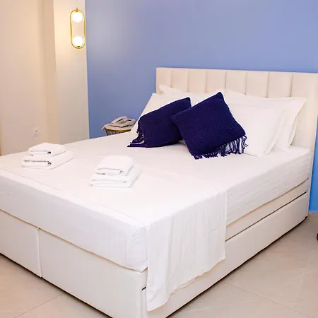 Ilion Hotel 2*