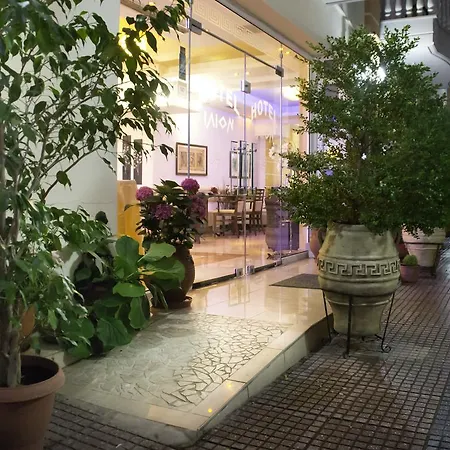Hotel Ilion 2*