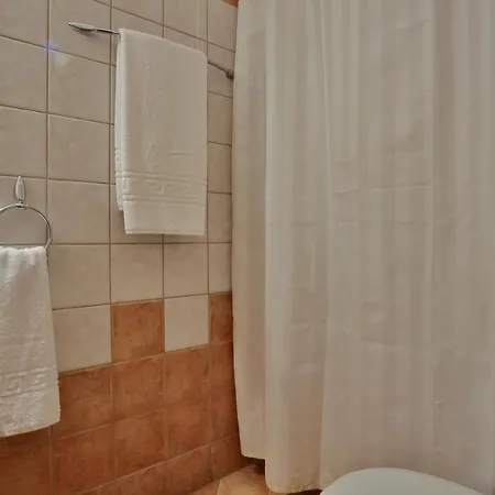 Ilion 2* Paralía