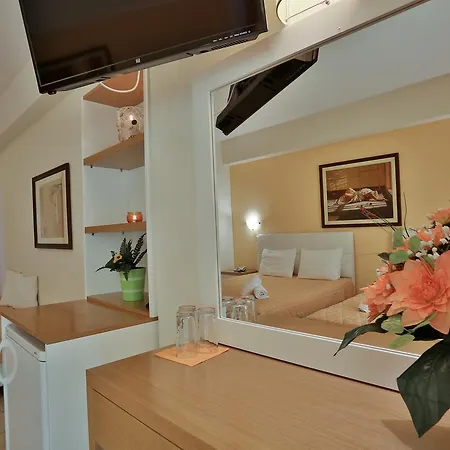 酒店 Ilion Paralía