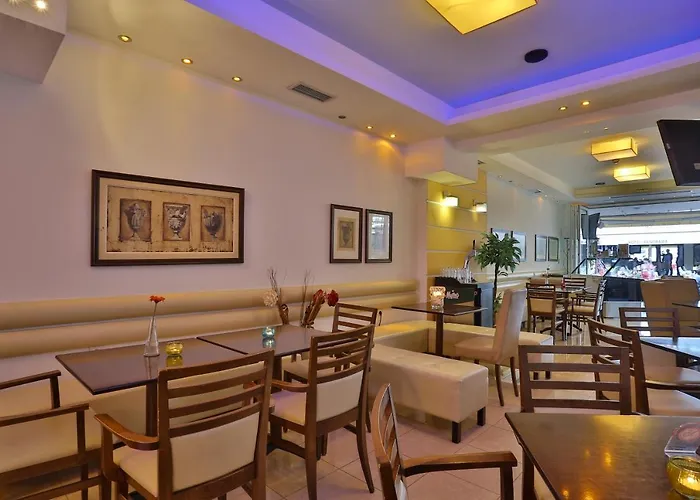 Hotel Ilion 2*