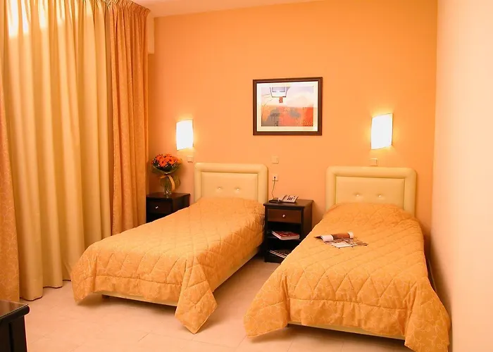 Ilion Hotel 2*